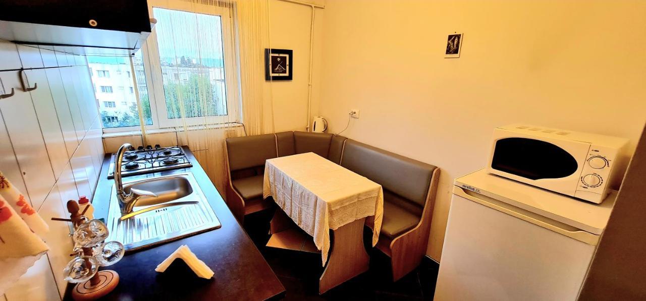 Ultracentral Apartments باكاو المظهر الخارجي الصورة