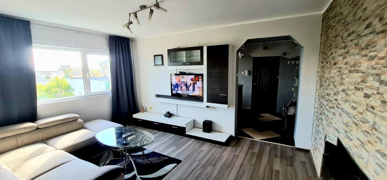 Ultracentral Apartments باكاو المظهر الخارجي الصورة